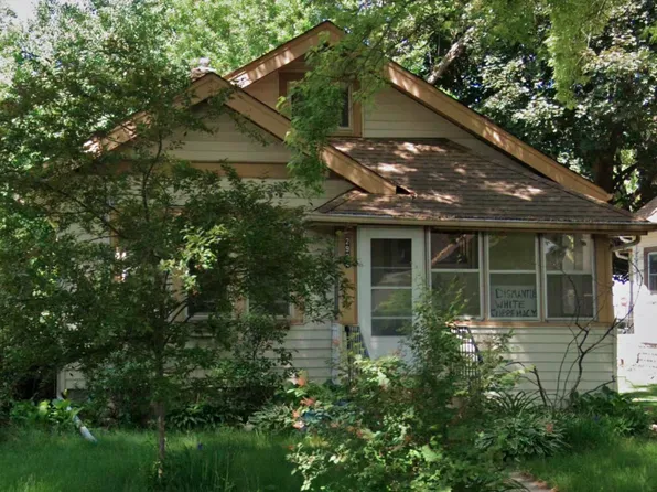 2904 33rd Ave S, Minneapolis, MN 55406