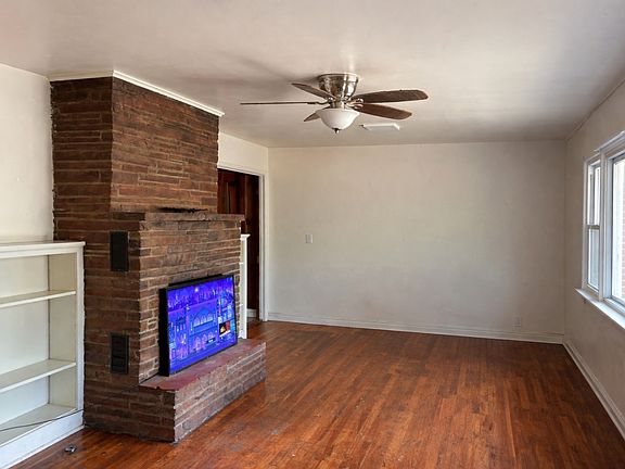 3rd image of 1230 Caddell Ln