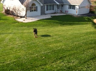 220 E Siddonsburg Rd, Dillsburg, PA 17019