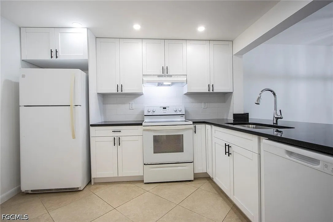 2 bed, 2.0 bath, 1050 sqft, $1,850 — Photo 4