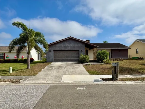 6515 King Palm Way, Apollo Beach, FL 33572