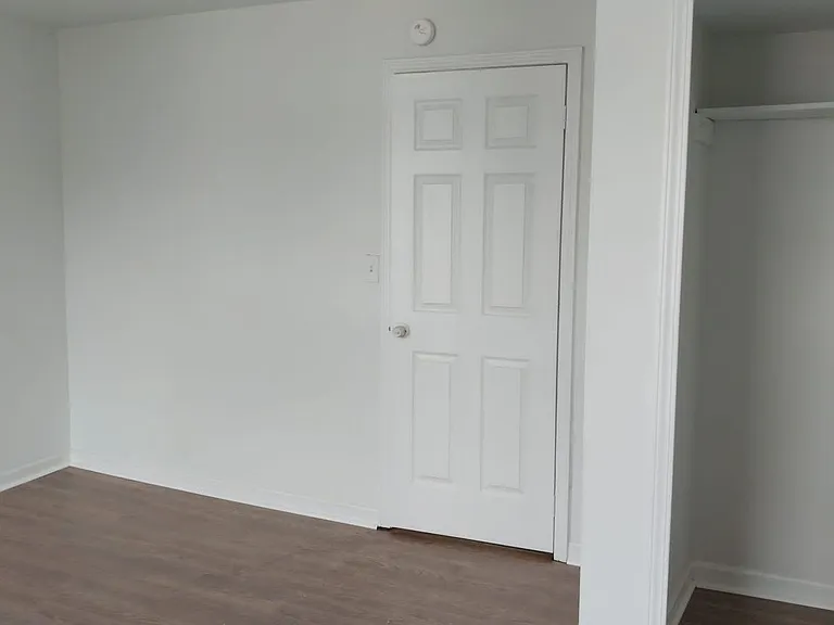3015 Rayner Ave — Photo 3