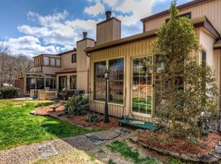 136 Pebble Dr, Bristol, VA 24201