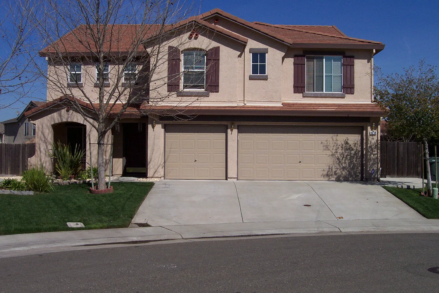 4219 Winje Dr photo 1
