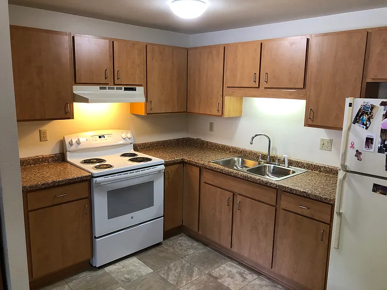650 S Main St #0 — Photo 3