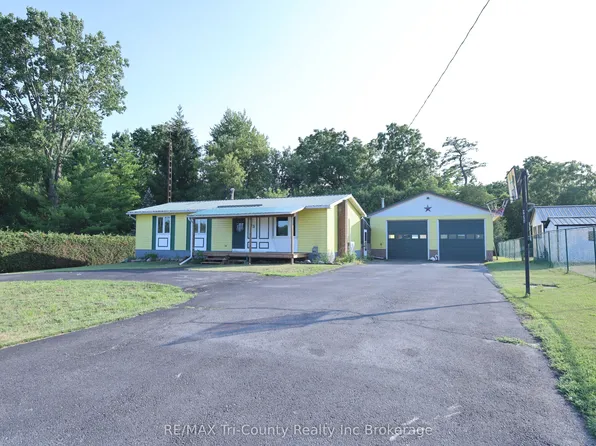 43 South St, Norfolk County, ON N0E 1X0