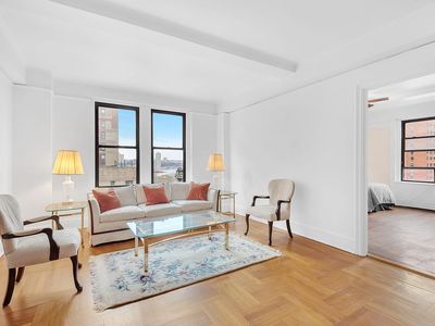 260 W End Ave APT 7A, New York, NY, 10023