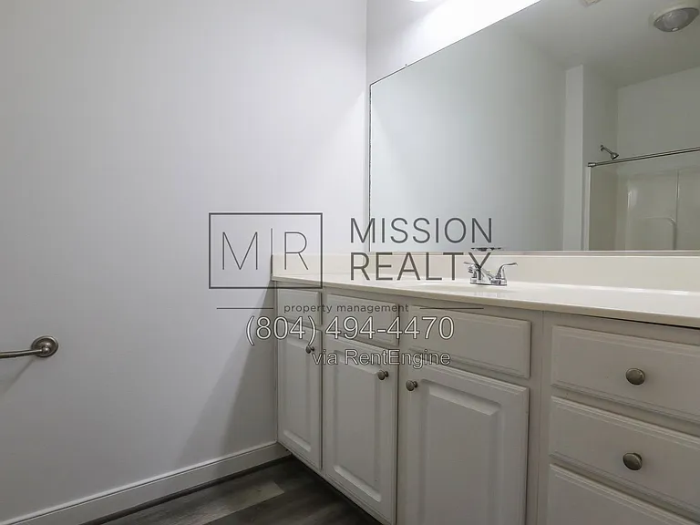 7624 Sandler Dr — Photo 15