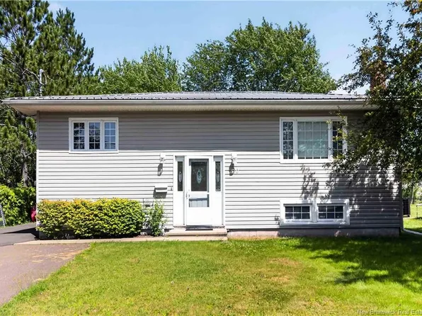 220 Ogden Dr, Riverview, NB E1B 2S4