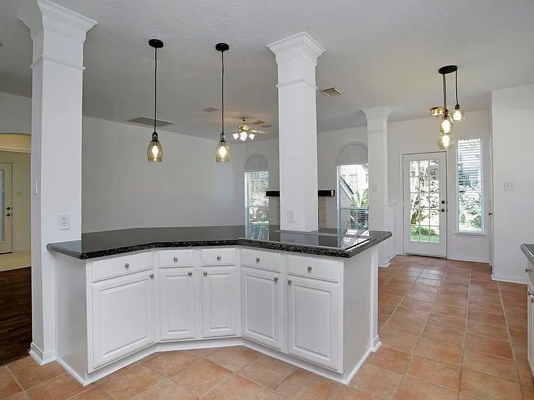 6902 Afton Woods Dr — Photo 1