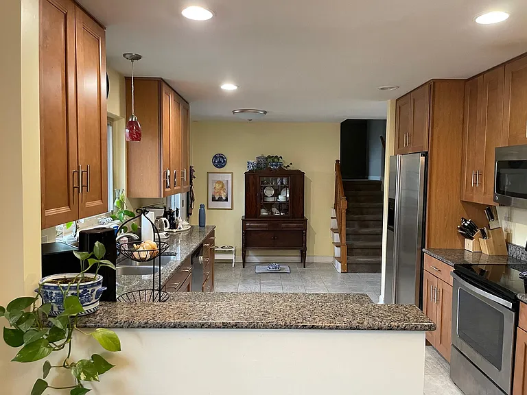 3533 Frederick Dr — Photo 10
