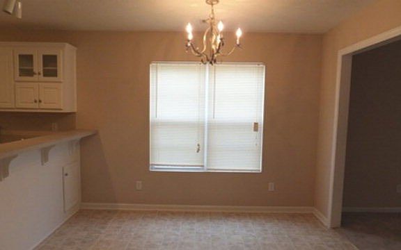 4th image of 2107 Whitney South Dr