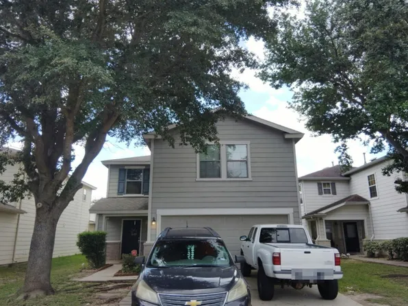 9439 Gnarled Chestnut Ct, Houston, TX 77075