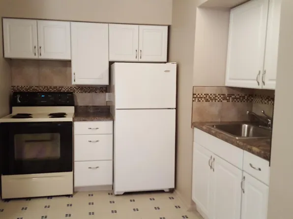 418 State Ave N, Thief River Falls, MN 56701