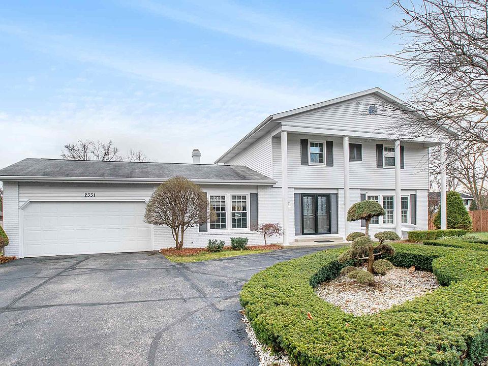 1st image of 2331 Sylvan Ln