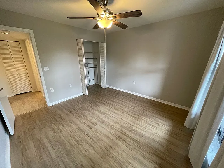 1200 Commonwealth Cir #H-103 — Photo 13
