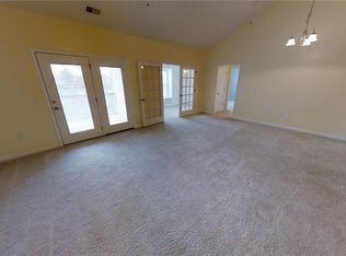 7025 Hanesbrook Cir APT 303, Clemmons, NC 27012