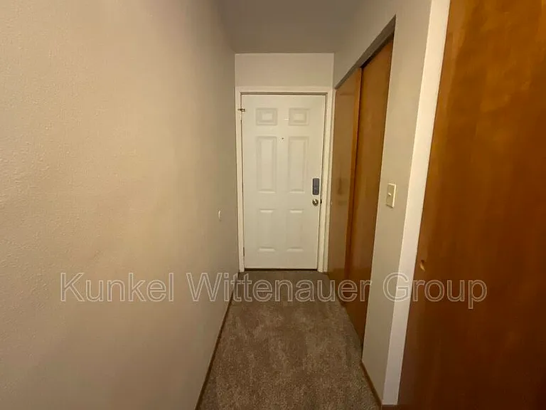 522 N 38th St #C — Photo 2