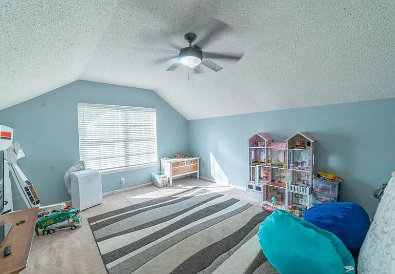 12 Cricket Ct — Photo 42