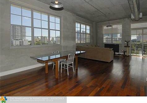 2nd image of 410 1st Ave APT 606