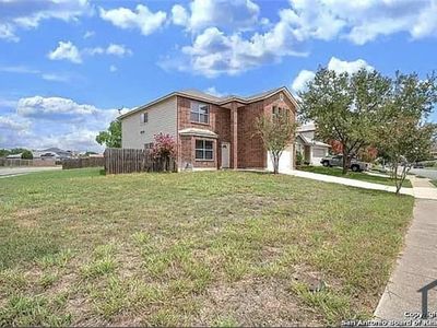 8010 Morning Grv, Converse, TX, 78109