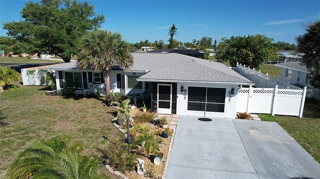 2 Golfview Rd