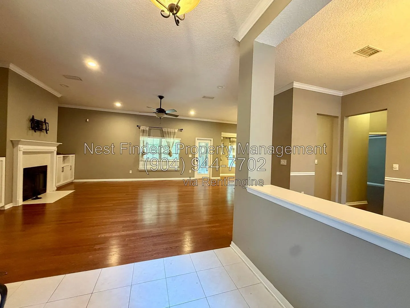 3 bed, 2.0 bath, 1915 sqft, $2,790 — Photo 2