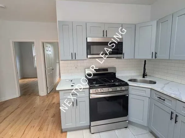160 Martin Luther King Dr #2M, Jersey City, NJ 07305