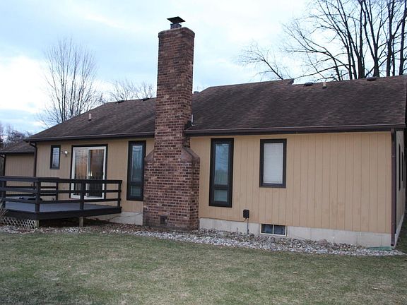 3rd image of 371 Watercrest Ct