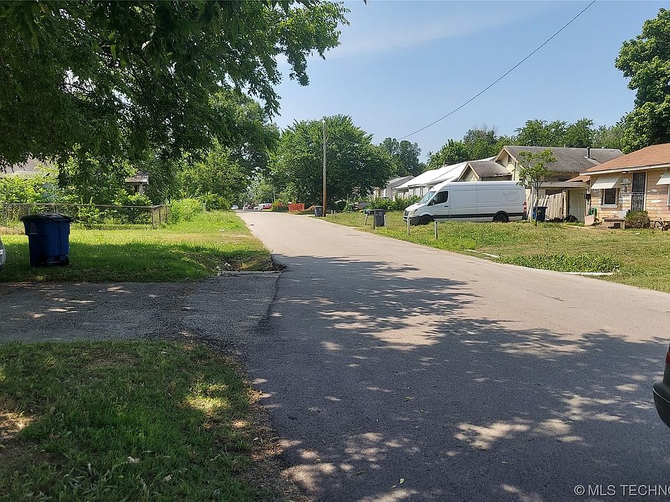 1st image of N Kenosha Ave