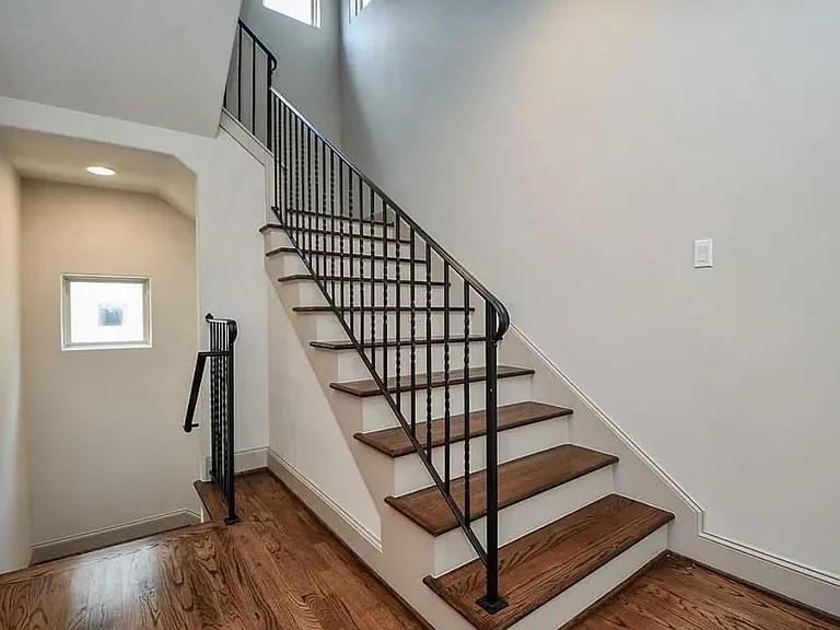 2908 Leeland St — Photo 8