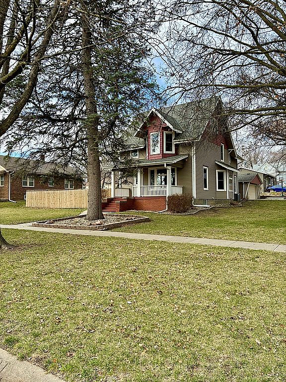 755 N Walnut St, Wahoo, NE 68066 Zillow