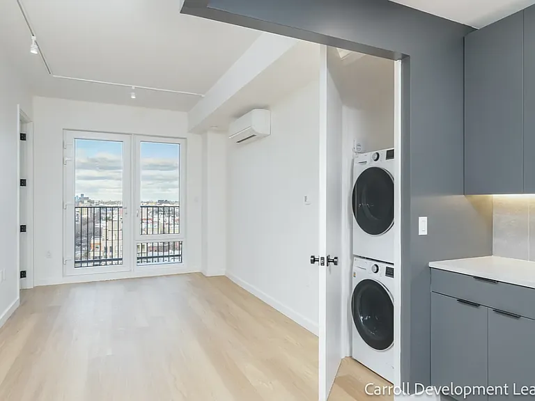 931 Carroll St #314 — Photo 11