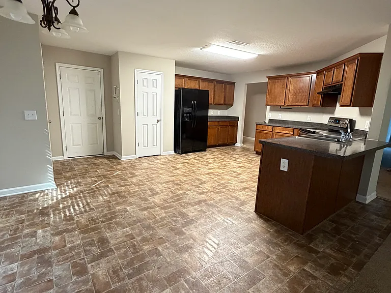 3106 Legacy Glen Path — Photo 5
