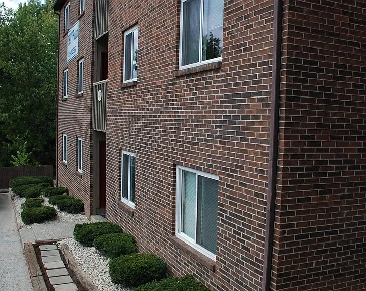 145 Transcript Avenue — Photo 4