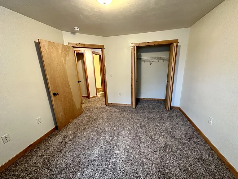 109 Reed Ave #1 — Photo 4
