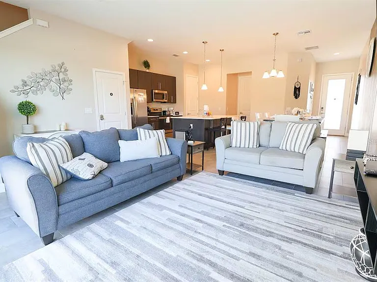 216 Villa Domani Cir — Photo 2