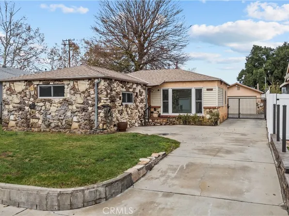 23065 16th St, Santa Clarita, CA 91321