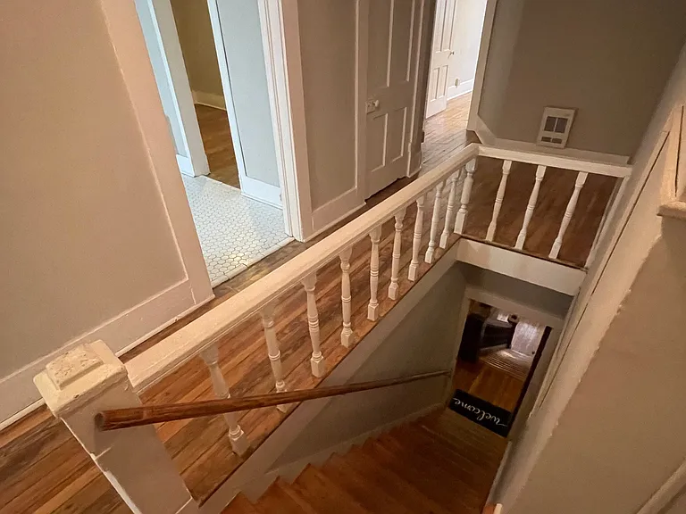 604 SW 6th Ave #3 — Photo 8
