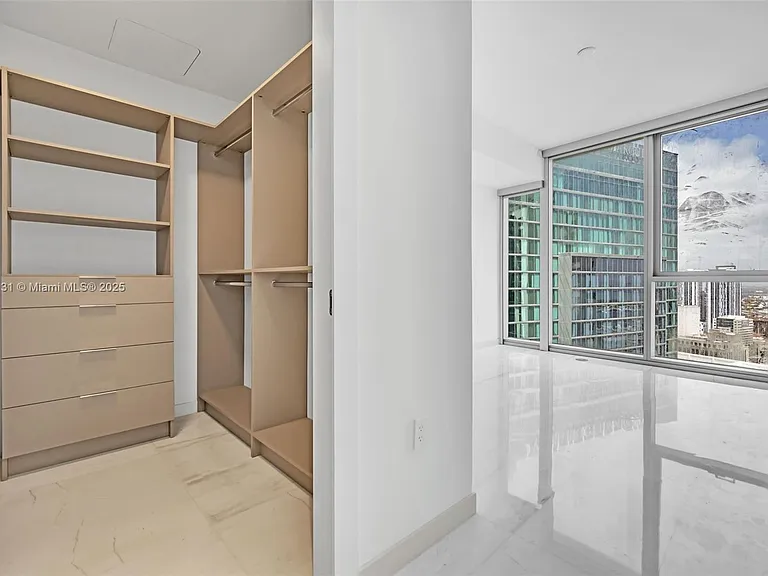 300 Biscayne Blvd #3809 — Photo 9