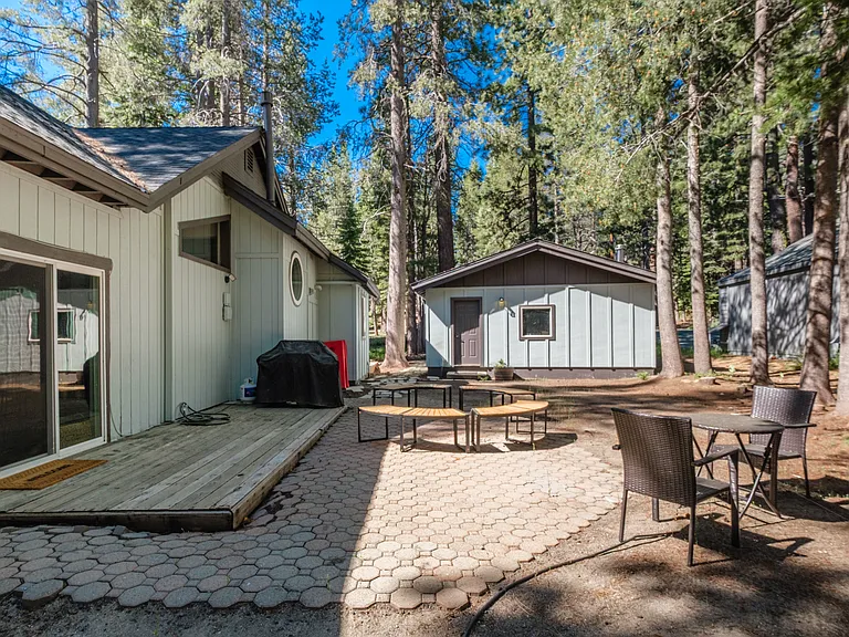 14296 Glacier View Dr — Photo 7