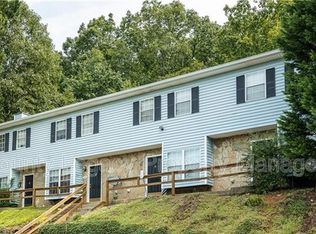 2881 Spruce Cir, Snellville, GA 30078