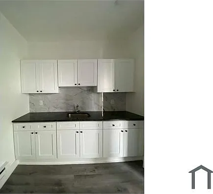 25 Riverview Pl #3R — Photo 6