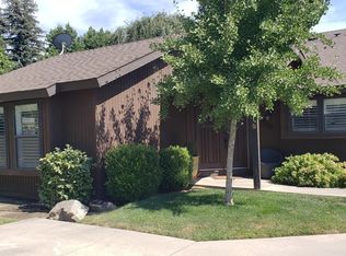 520 N Chinowth St, Visalia, CA 93291