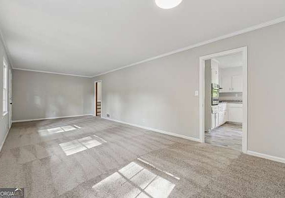 3rd image of 4616 Greensprings Rd