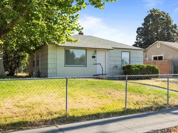 1007 W Pearl St, Pasco, WA 99301