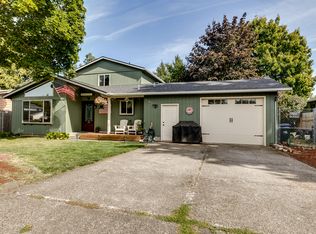 82899 Brookhurst St, Creswell, OR 97426