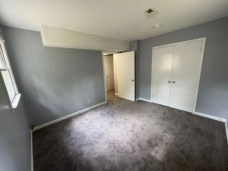 1740 Camden Rd — Photo 9