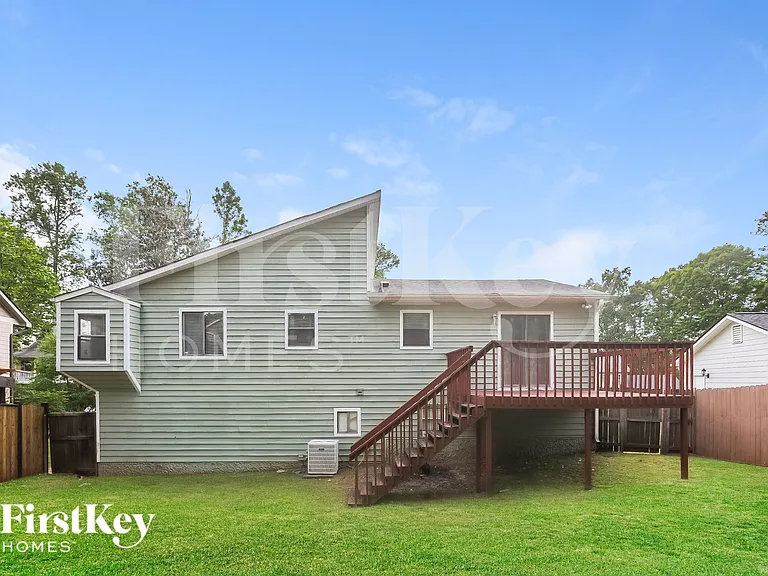 1389 Millstream Trl — Photo 14