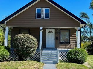 17520 Russell Ave, Highland Park, MI 48203